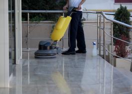 בטכניקת פוליש קריסטל נשתמש לניקוי וחידוש משטחים במצב טוב שהברק המקורי שלהם דהה